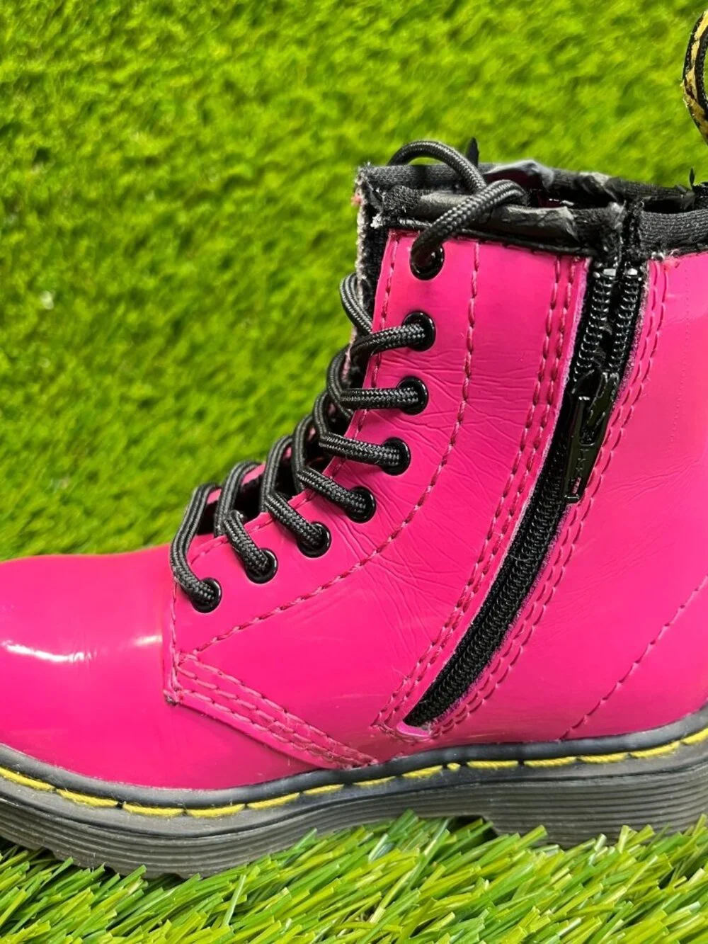 Dr. Martens Brooklee B Toddler Size 7C Pink Black Walking Outdoor Side Zip Boots